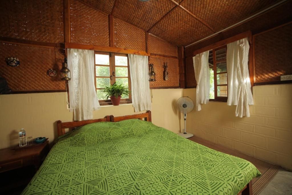 Tathaghat Farm Guest House Independent Hut 2