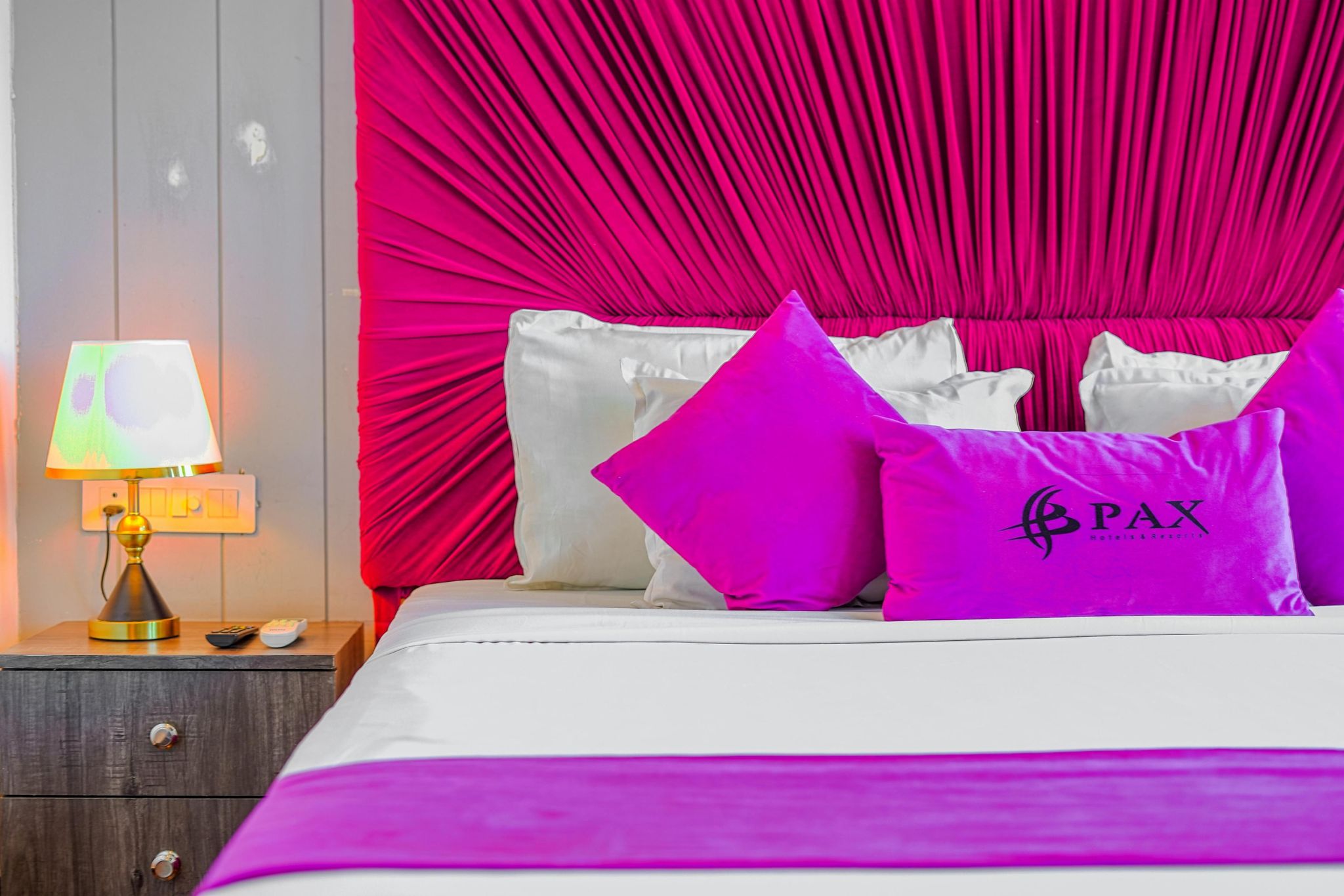 Pax Grand Blue Deluxe Room 2