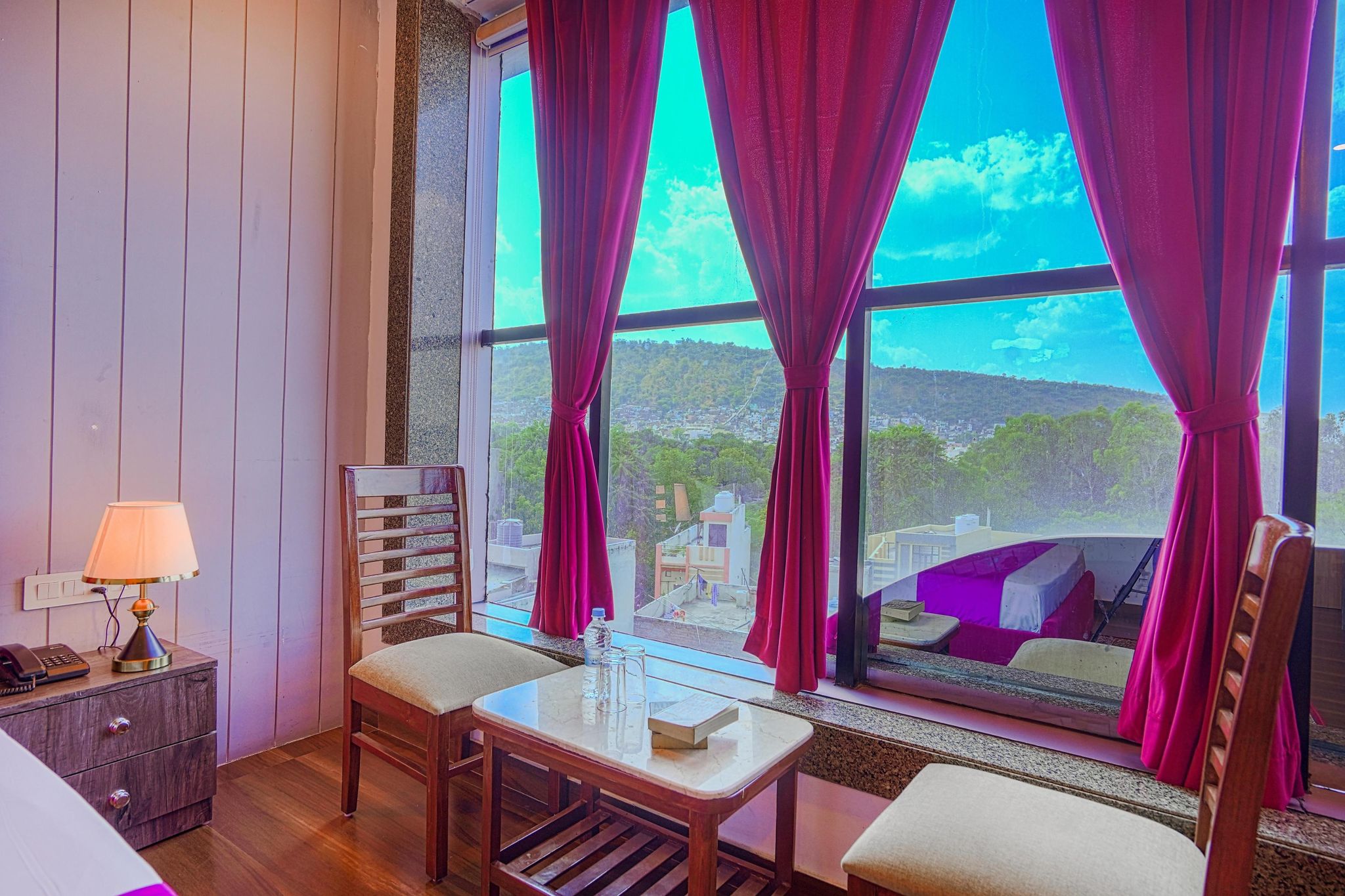 Pax Grand Blue Deluxe Room 9