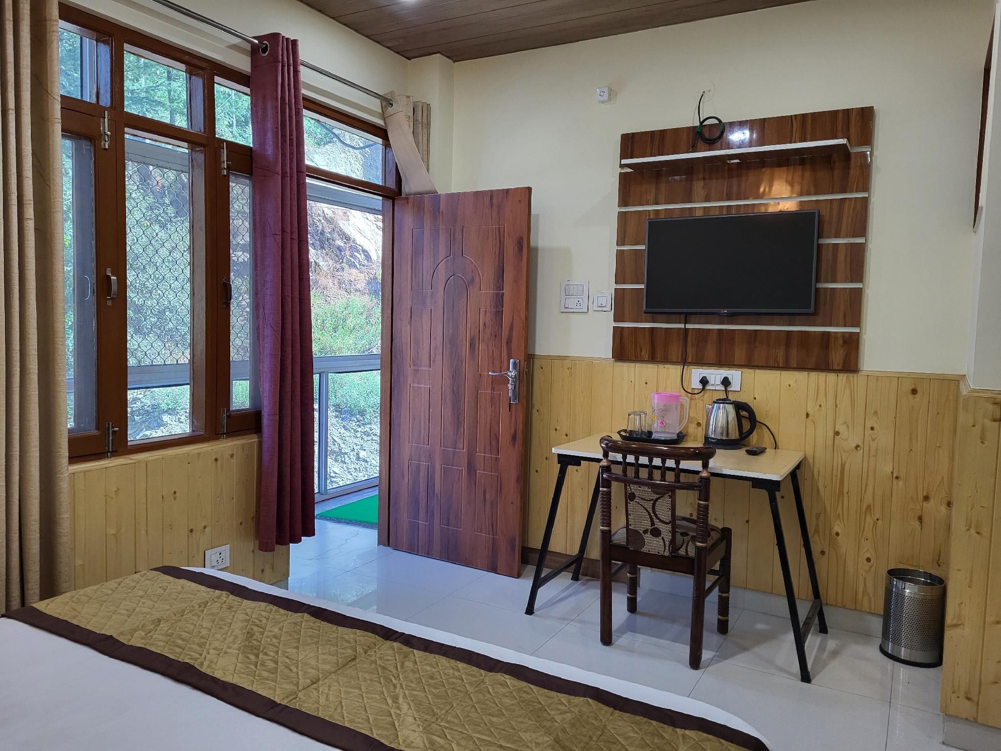 Standard Room 101