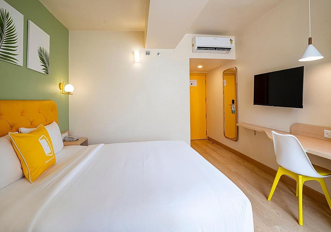 Bloom Hotel - Sector 19 Standard King Room 2