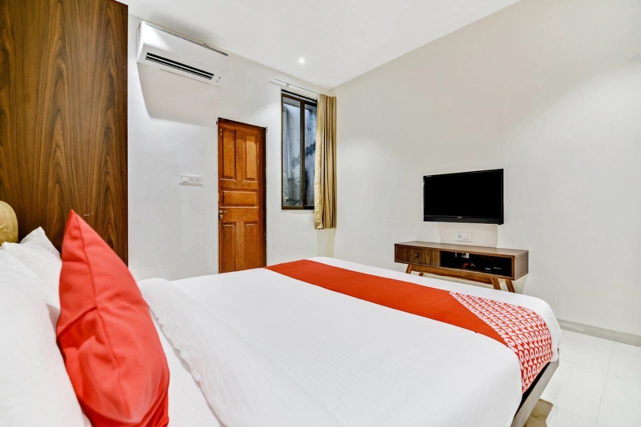 Classic Double Room