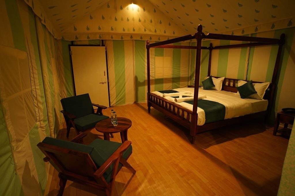 Deluxe Tent(1 Twin Bed)