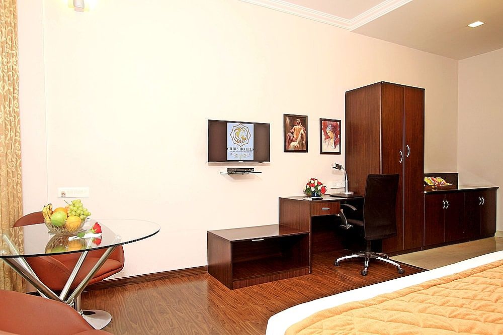 Astra Hotels - Whitefield DELUXE KING ROOM 17