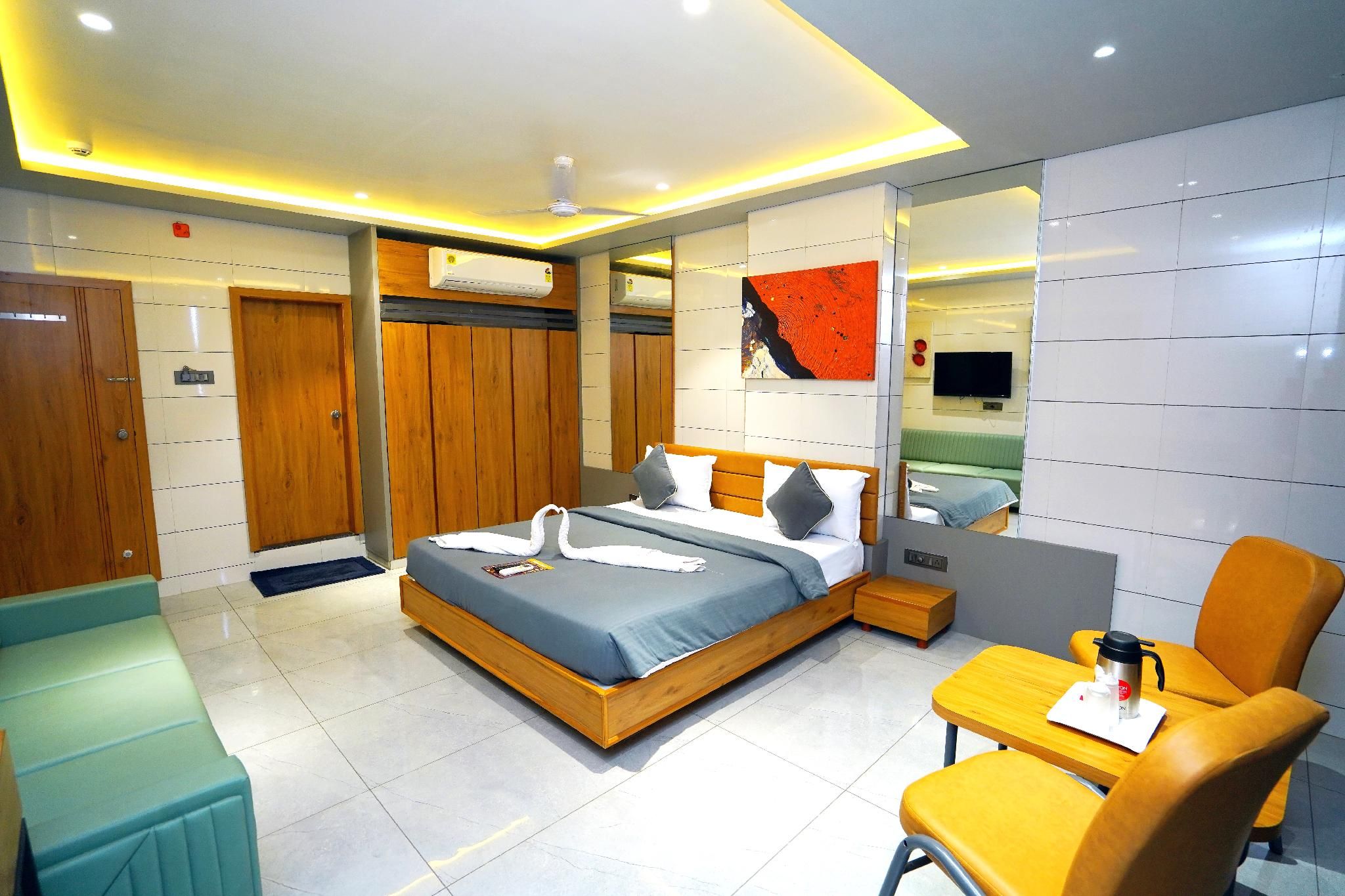 Suite Room