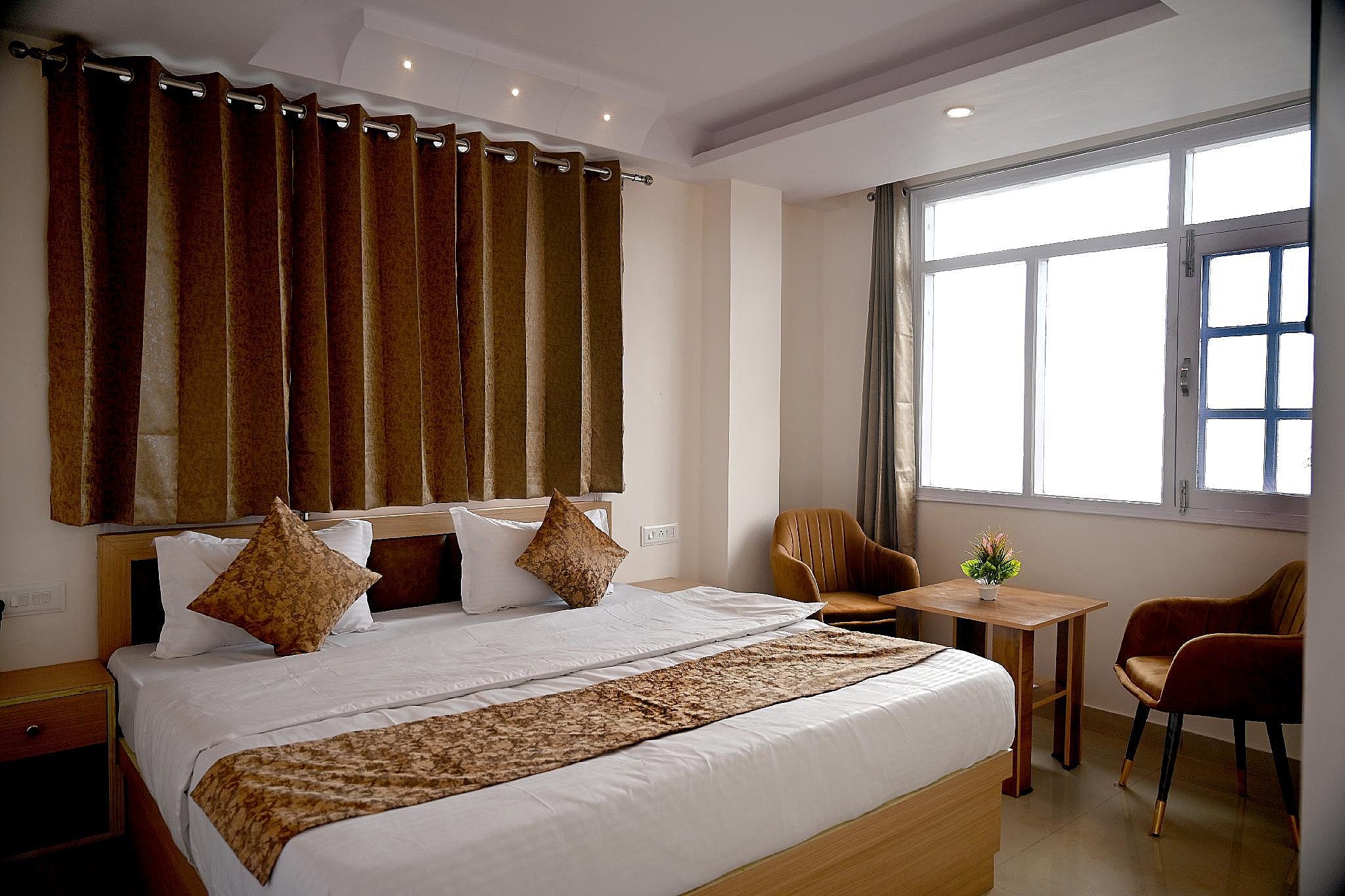 Pine Ville Double Room Standard 2