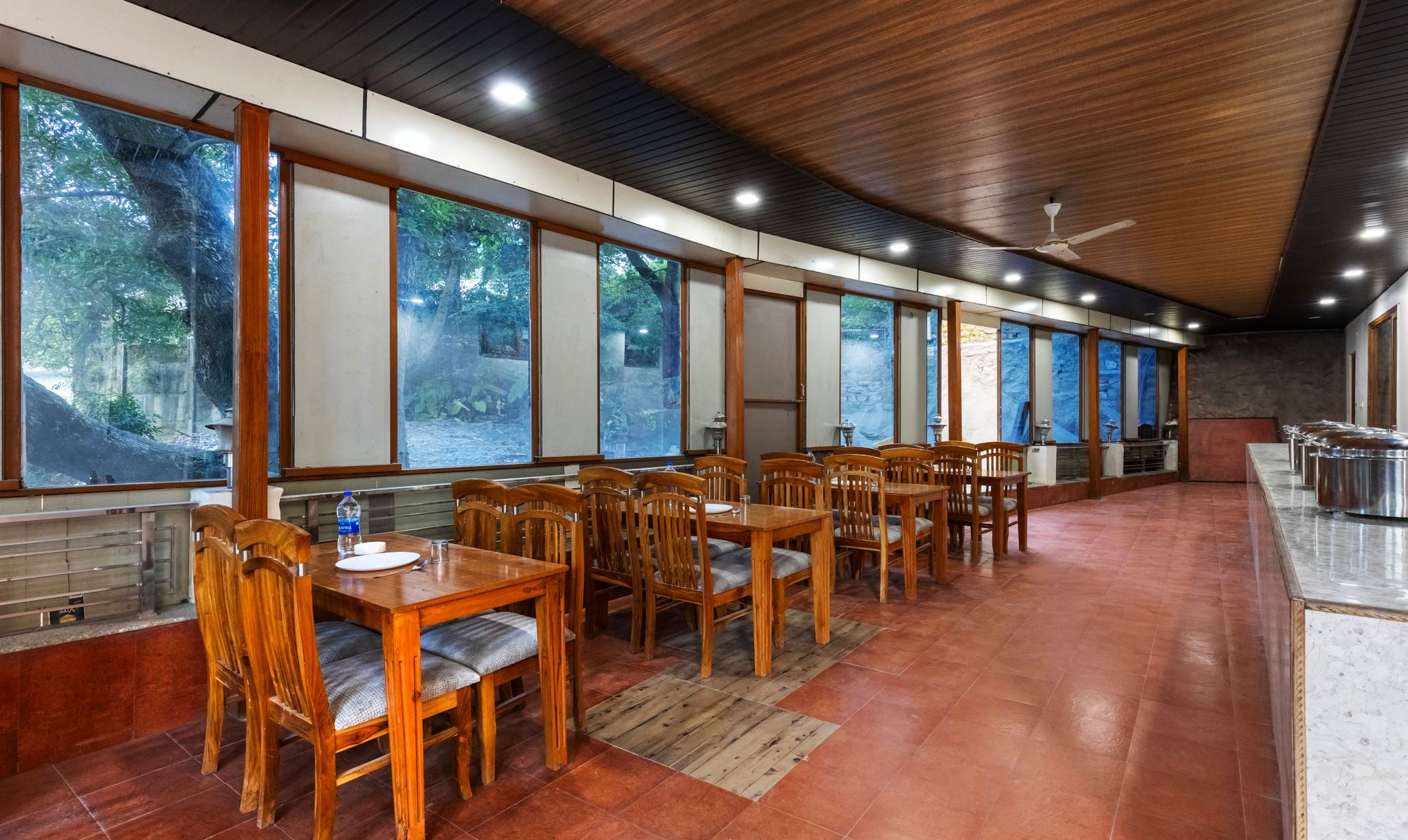 Food & Dining