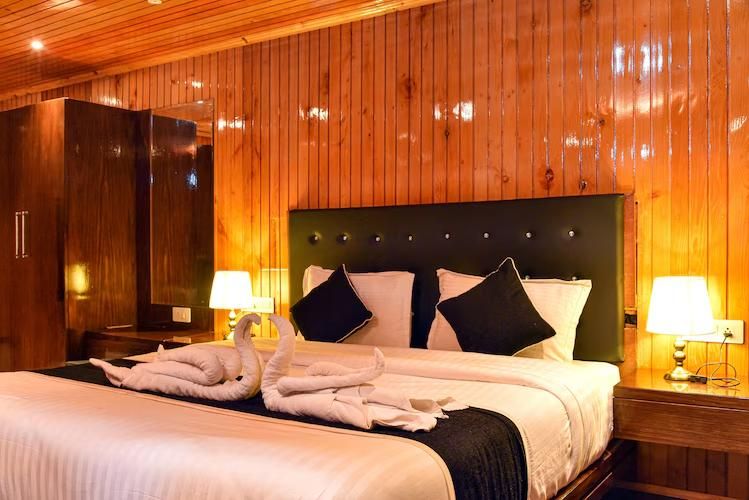 Delight The Fortuna Sapphire Resort Luxury Room 7