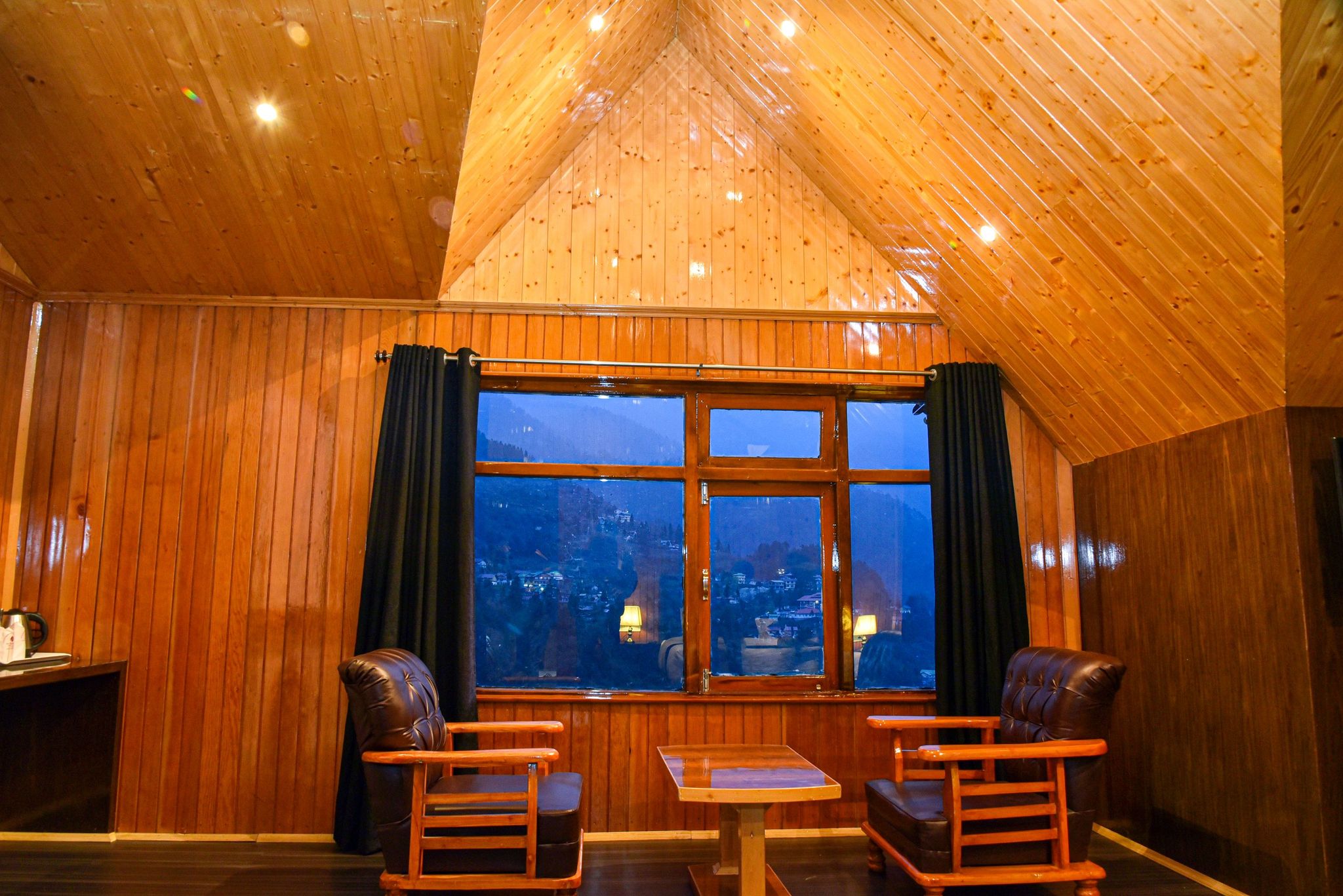 Delight The Fortuna Sapphire Resort Luxury Room 11