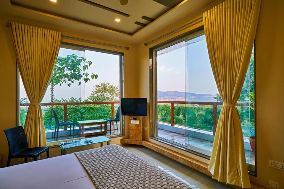 Royal Balcony View Room