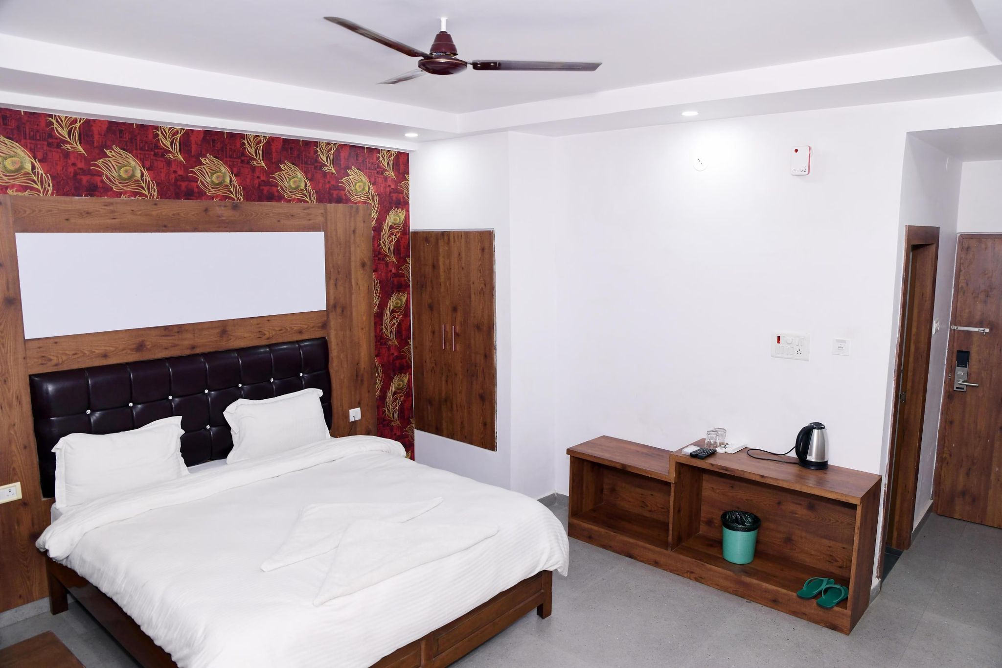  Hotel Pardesi Cardo Deluxe AC