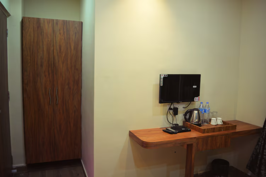 Dream Hotel DOUBLE ROOM WITH CITY VIEW BALCONY WITH COMMON TOILET AC 3