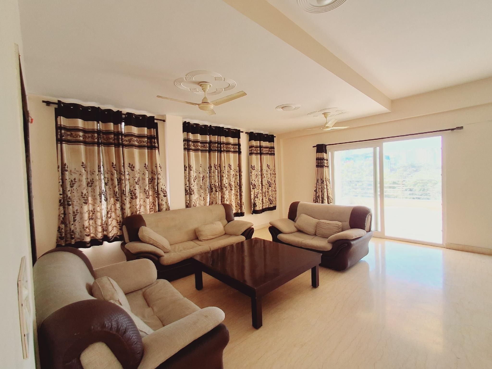 separate living room