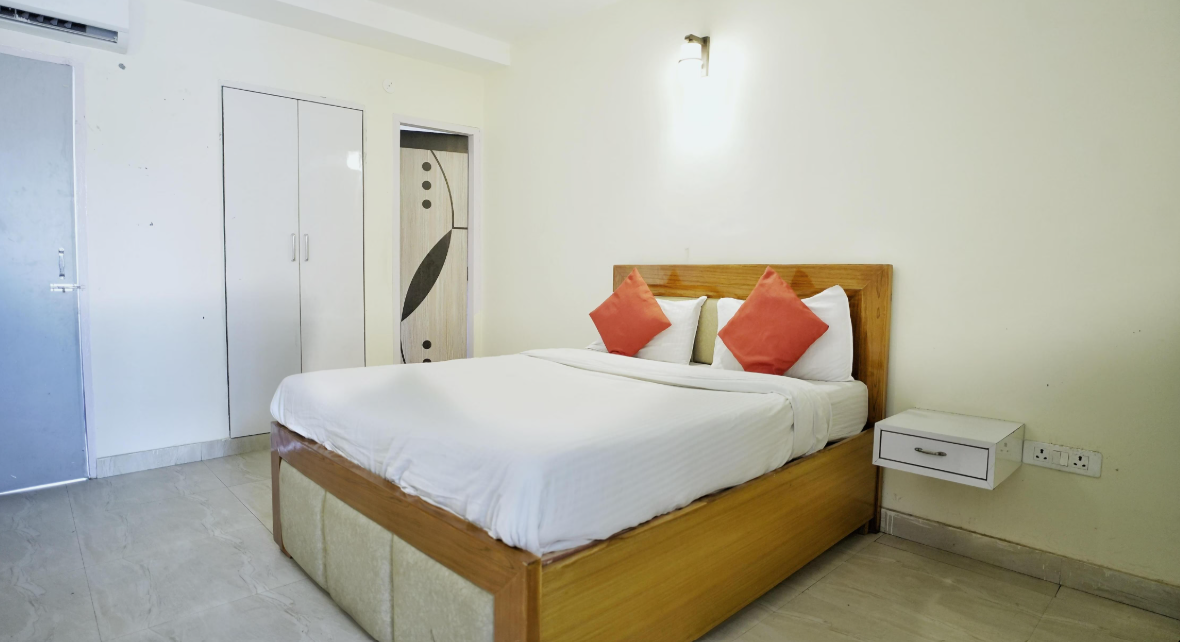 Ashu Villa Guest House Deluxe Room
