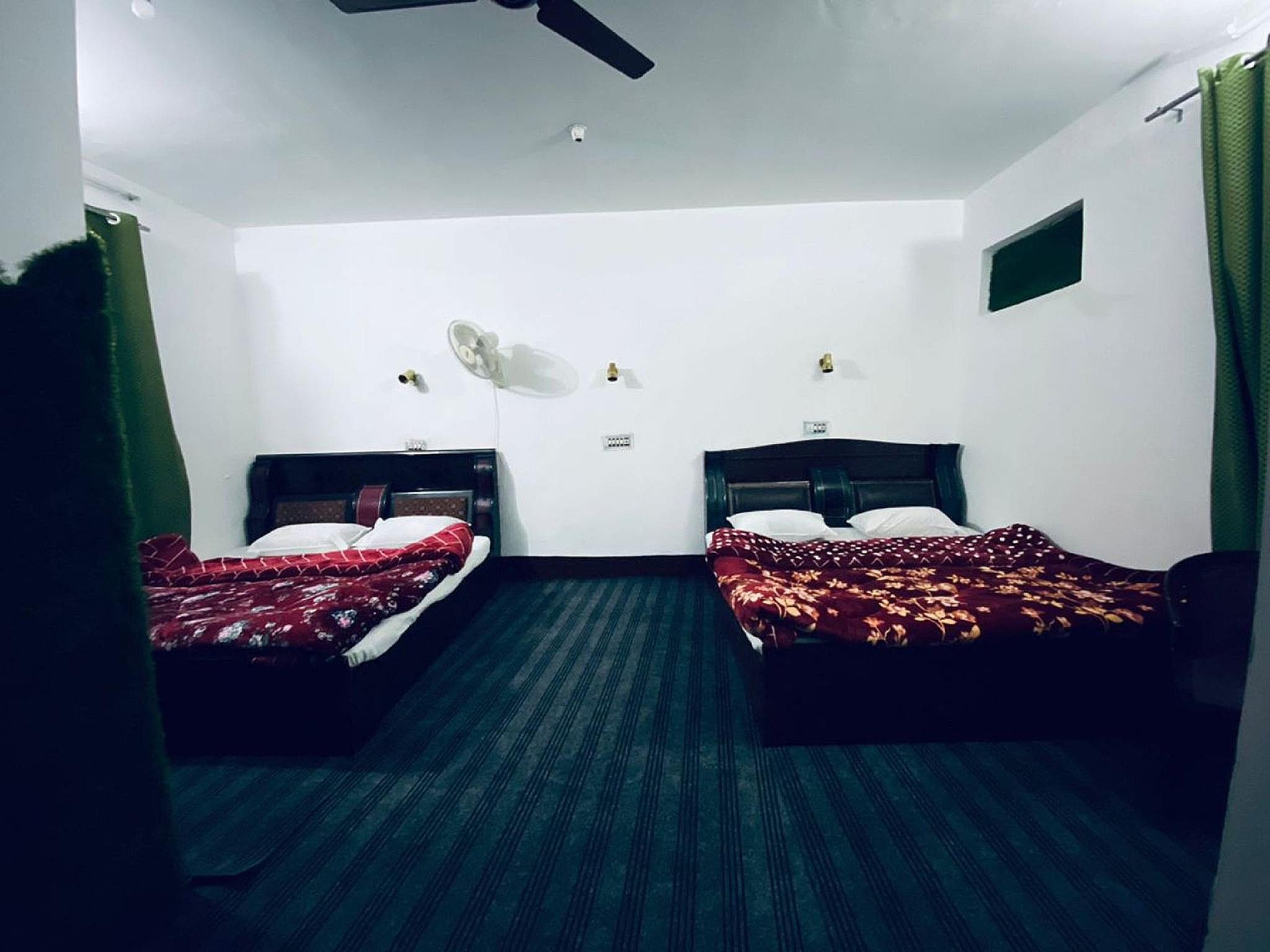 Deluxe Quadruple Room