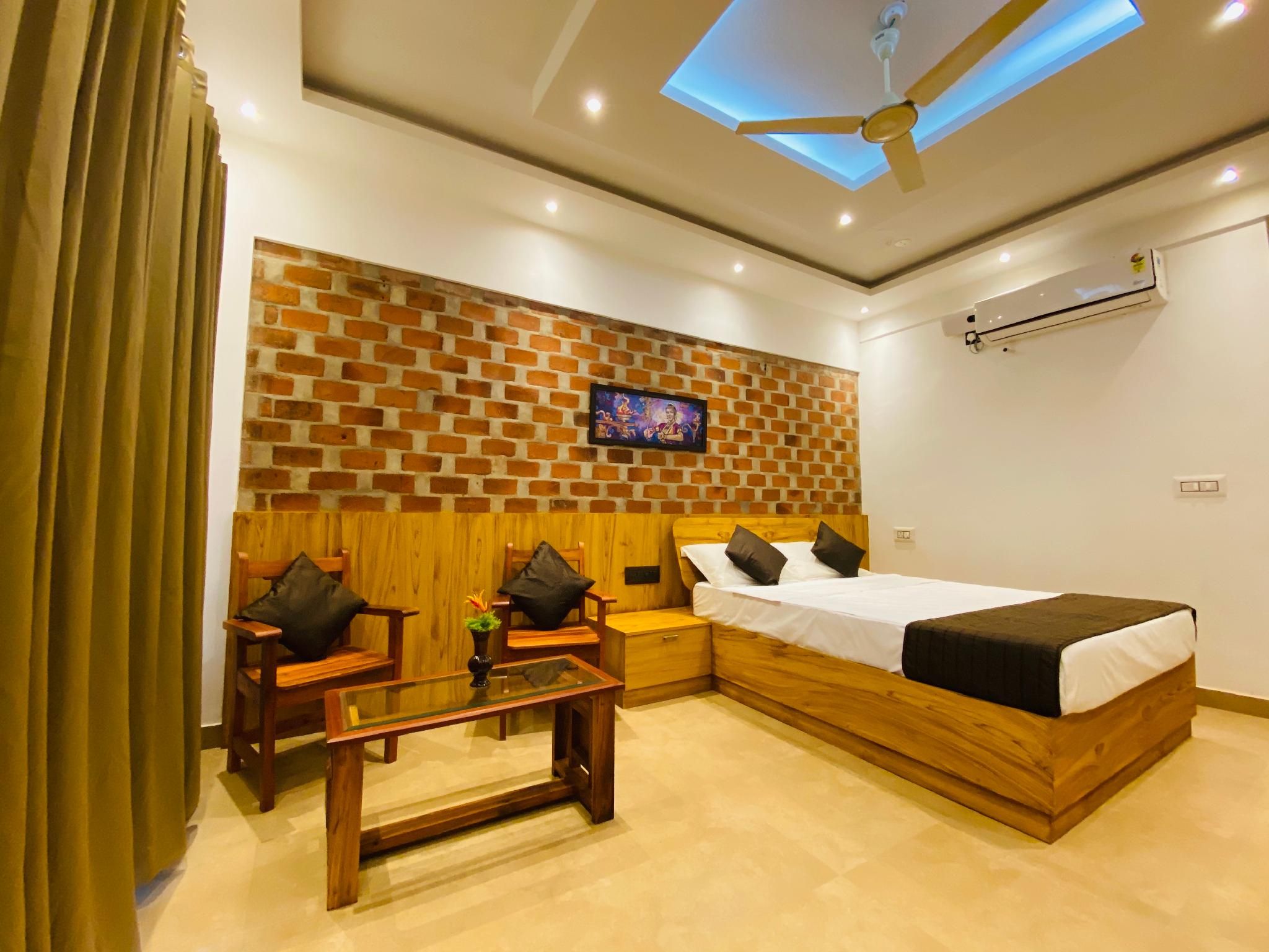 Sea View Deluxe Room