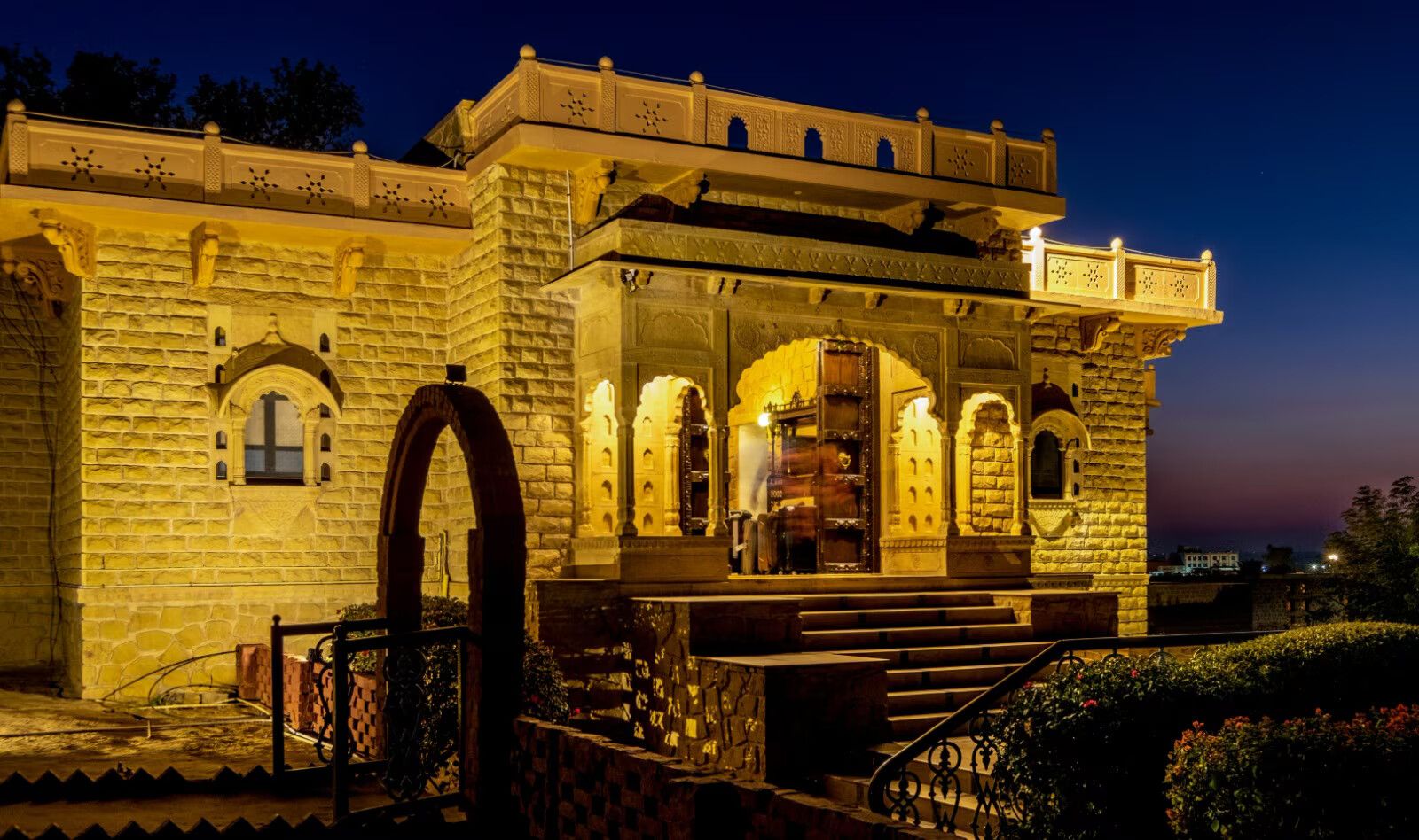 Hotel Rawal Kot