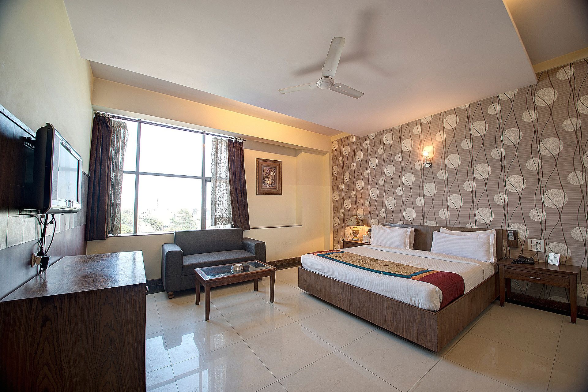 Hotel PR Residency Deluxe Room