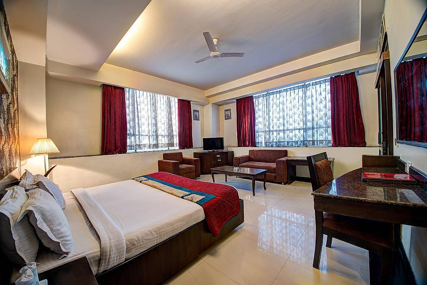 Executive Suite room