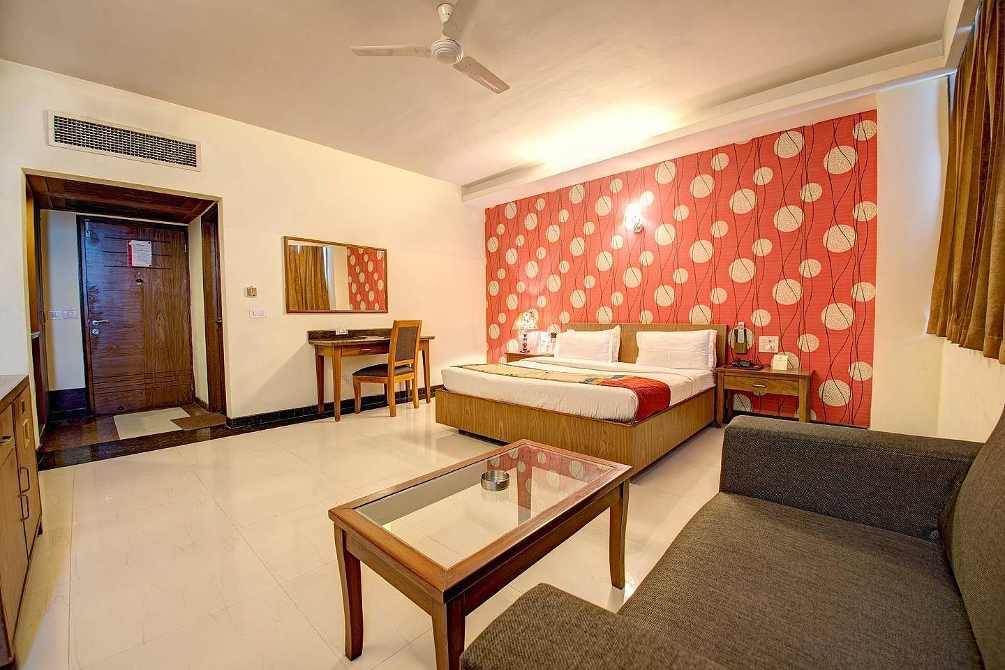 Hotel PR Residency Deluxe Room 4