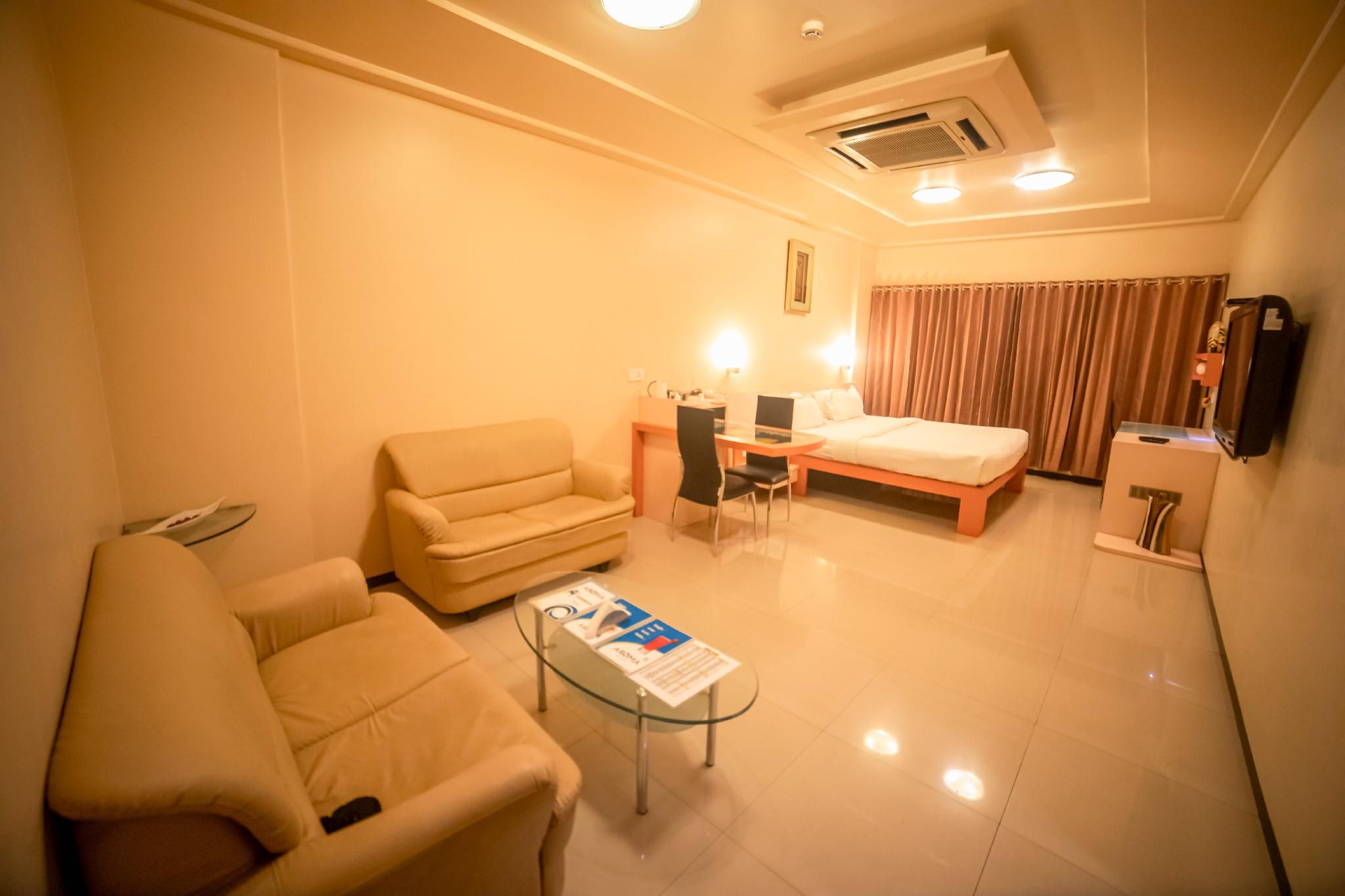 Deluxe Room - Newly Renovated