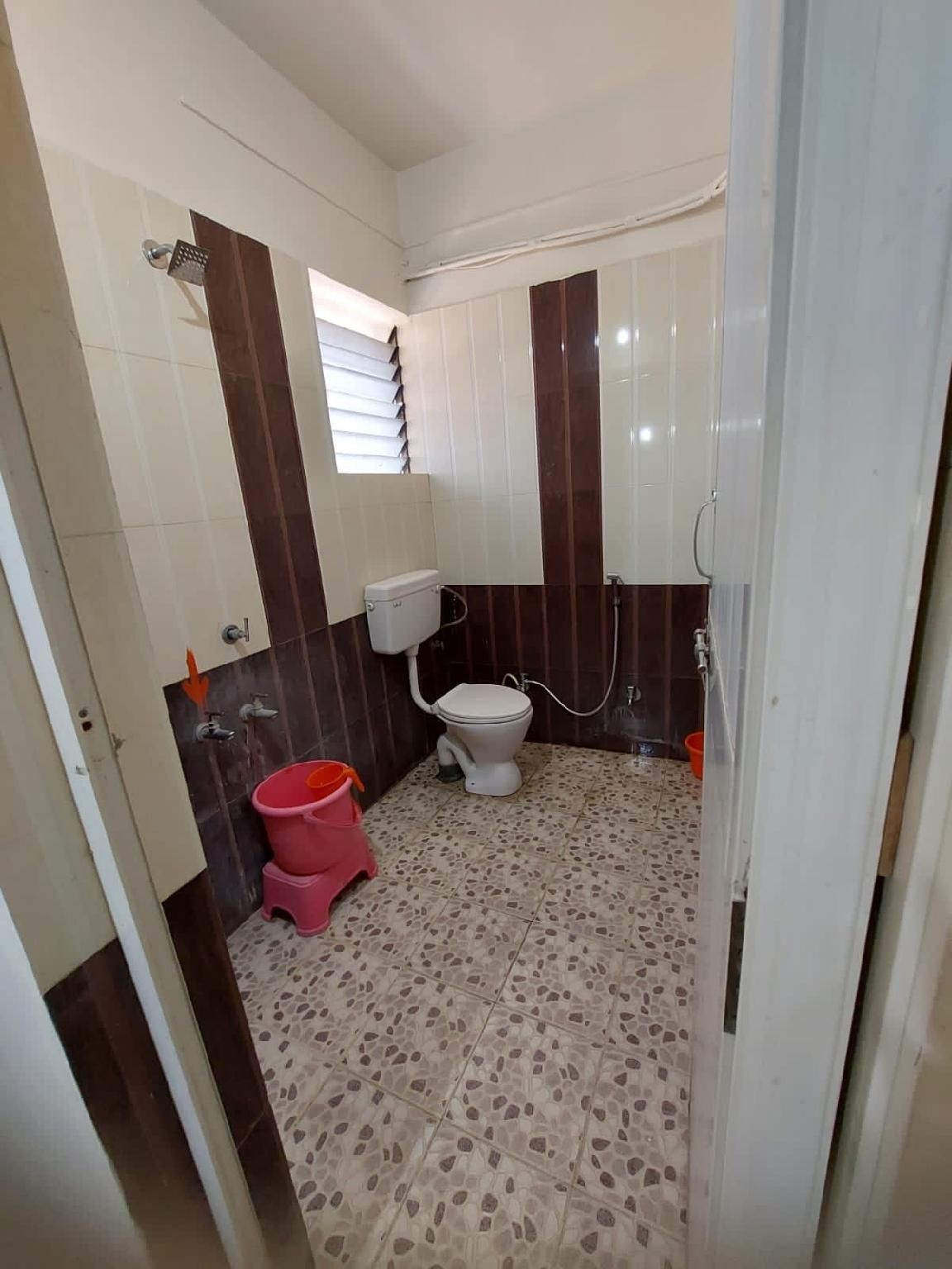 Walstar's Castle View Executive Family Room 2