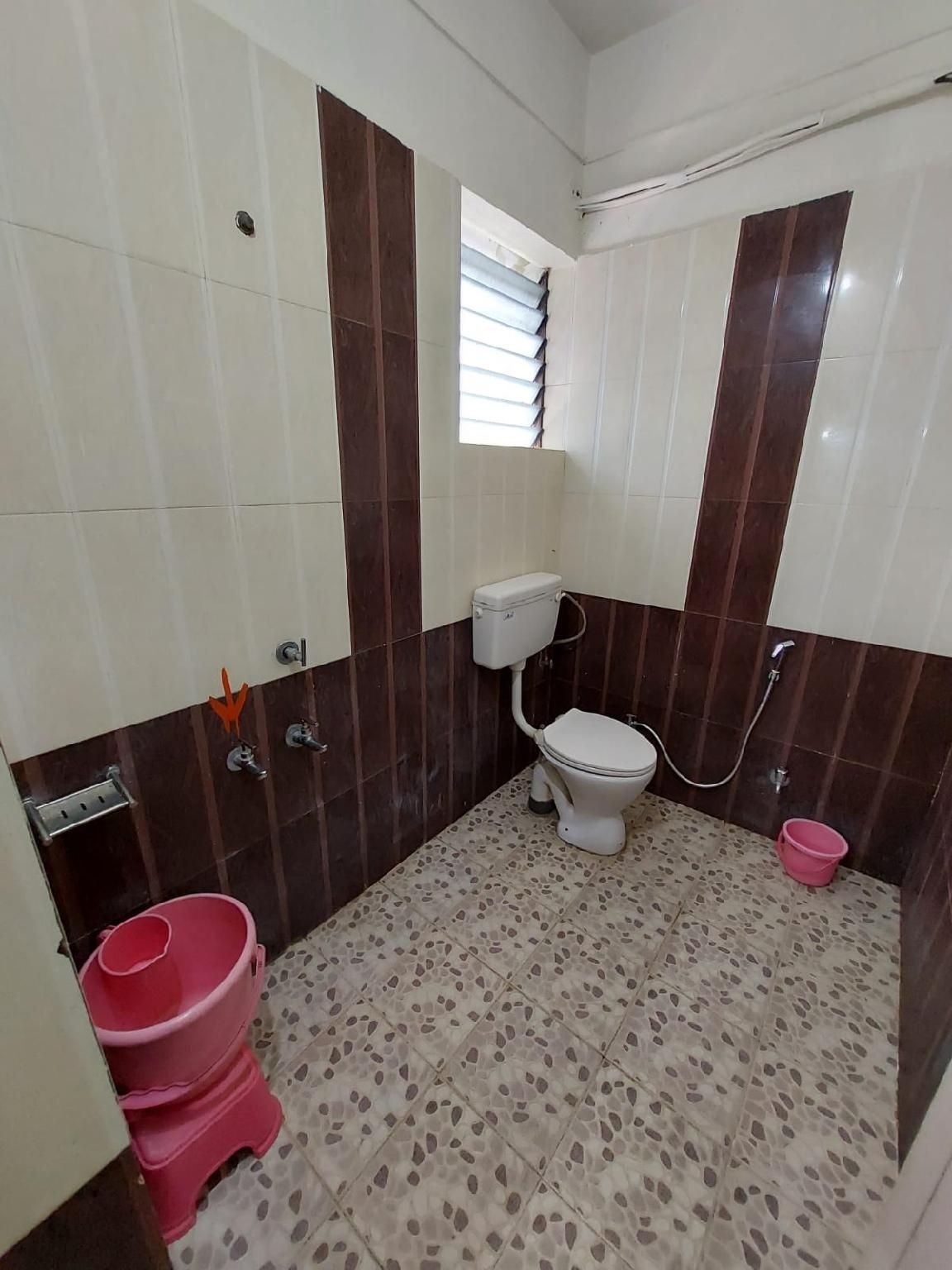 Deluxe Non- Air Conditioning Room