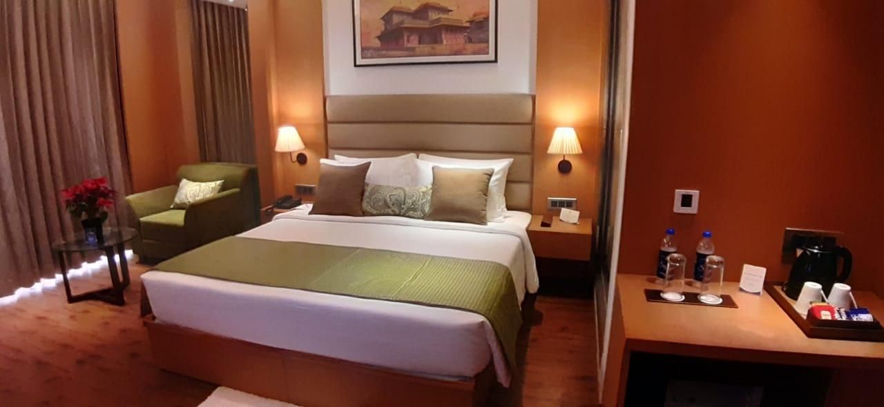 Sarovar Portico Sonepat Deluxe Room - 1 King Bed
