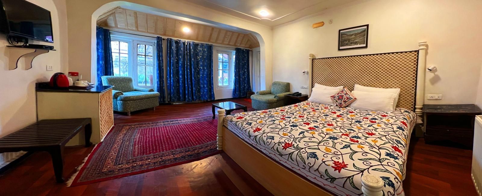 Mahatta Homestay Deluxe King Accessible Room 2