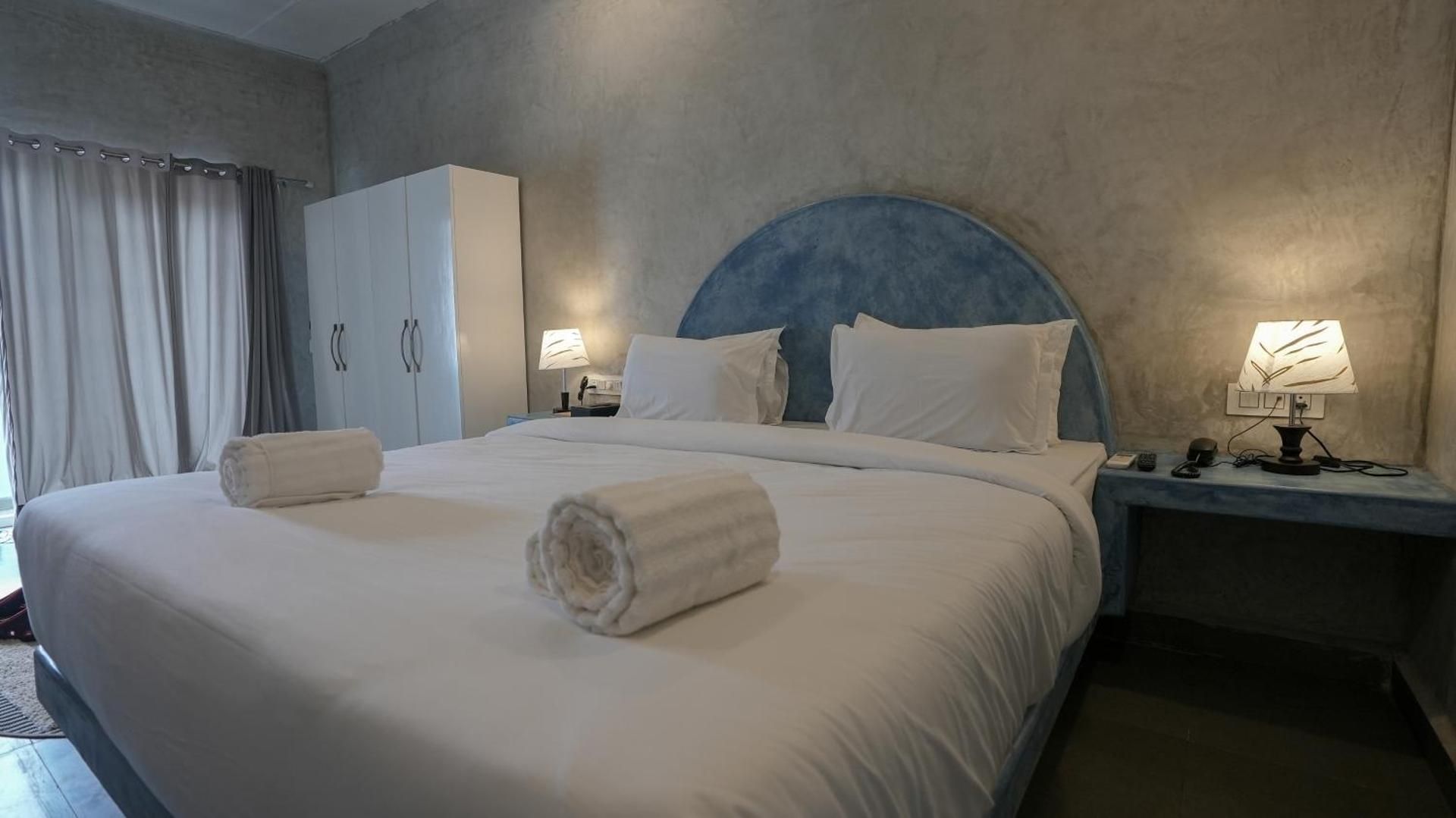 Whiteflower Resort , Morgim