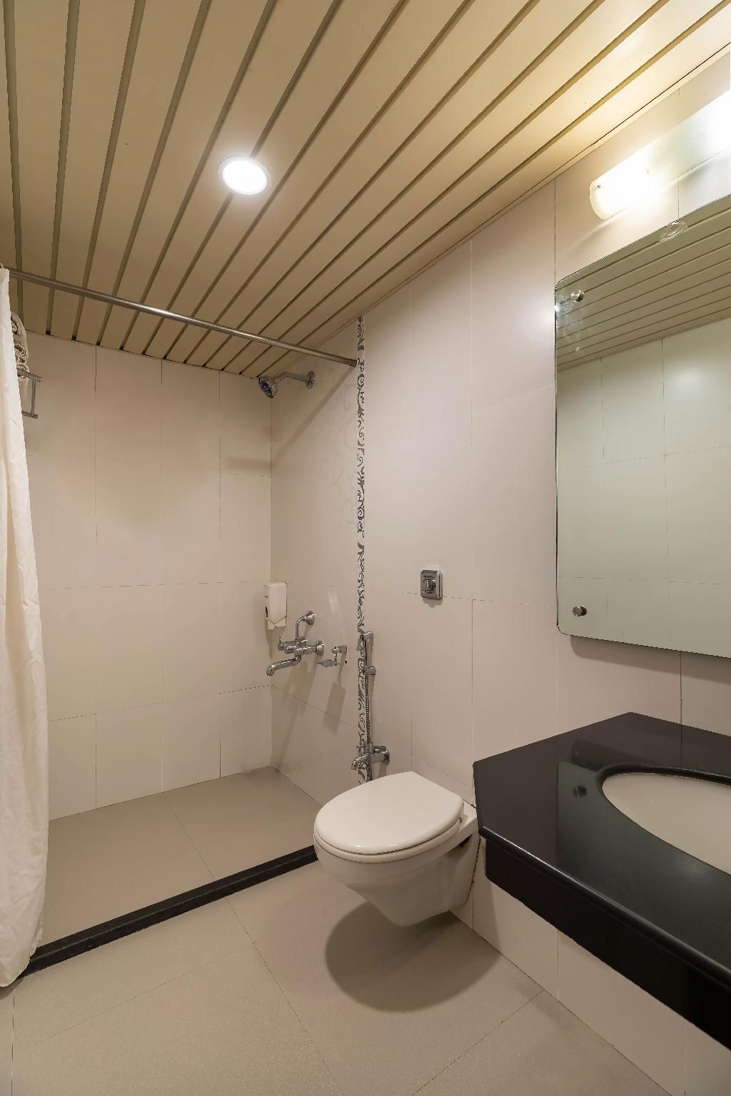 Family Room (No Window)