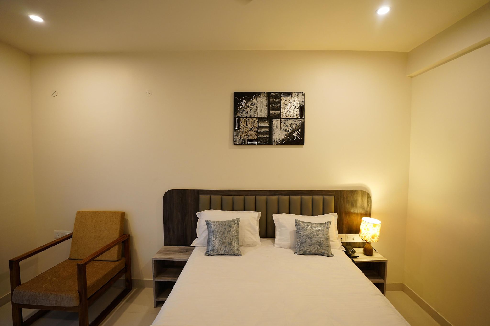 Deluxe Double Bed Room