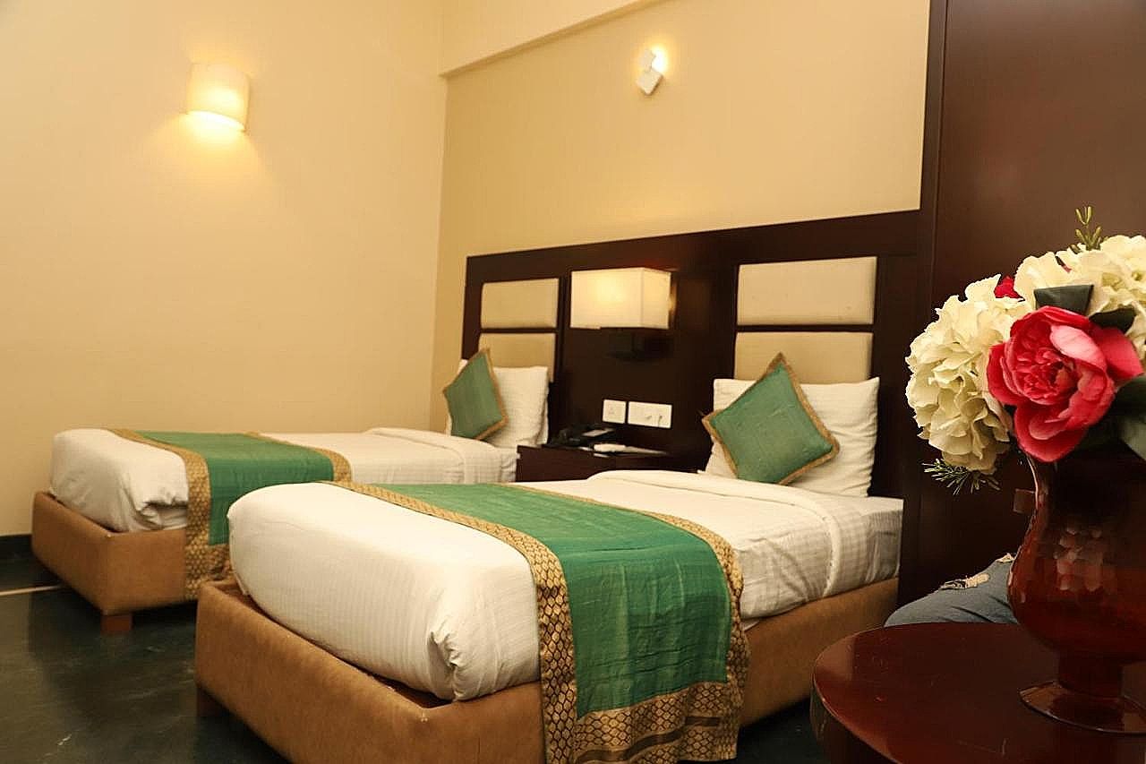 LElegant Hotel & Banquets by Ace Manor Deluxe Twin Bed