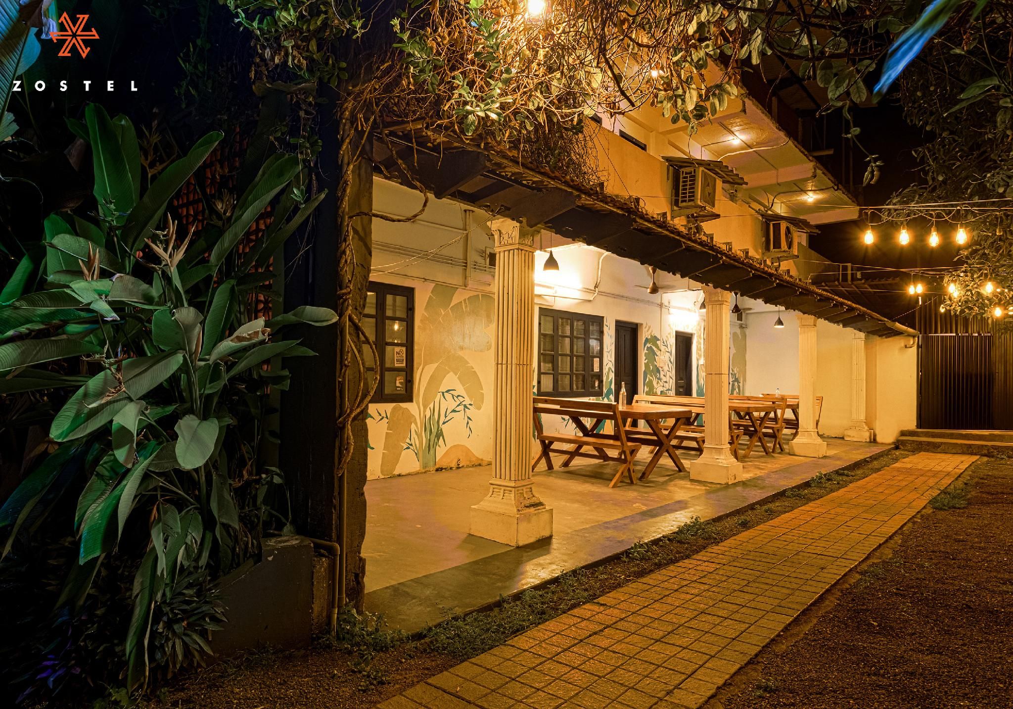 restaurant