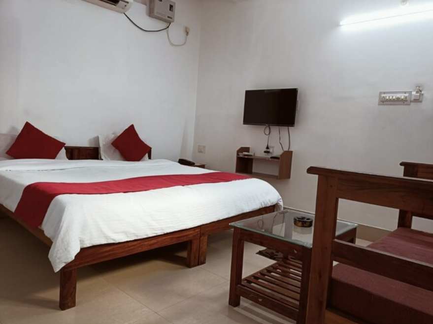 AC STANDARD ROOM