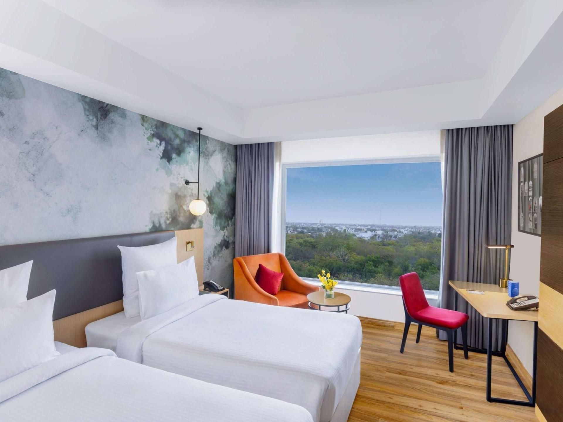 Superior Non Smoking Room with 2 single beds City side