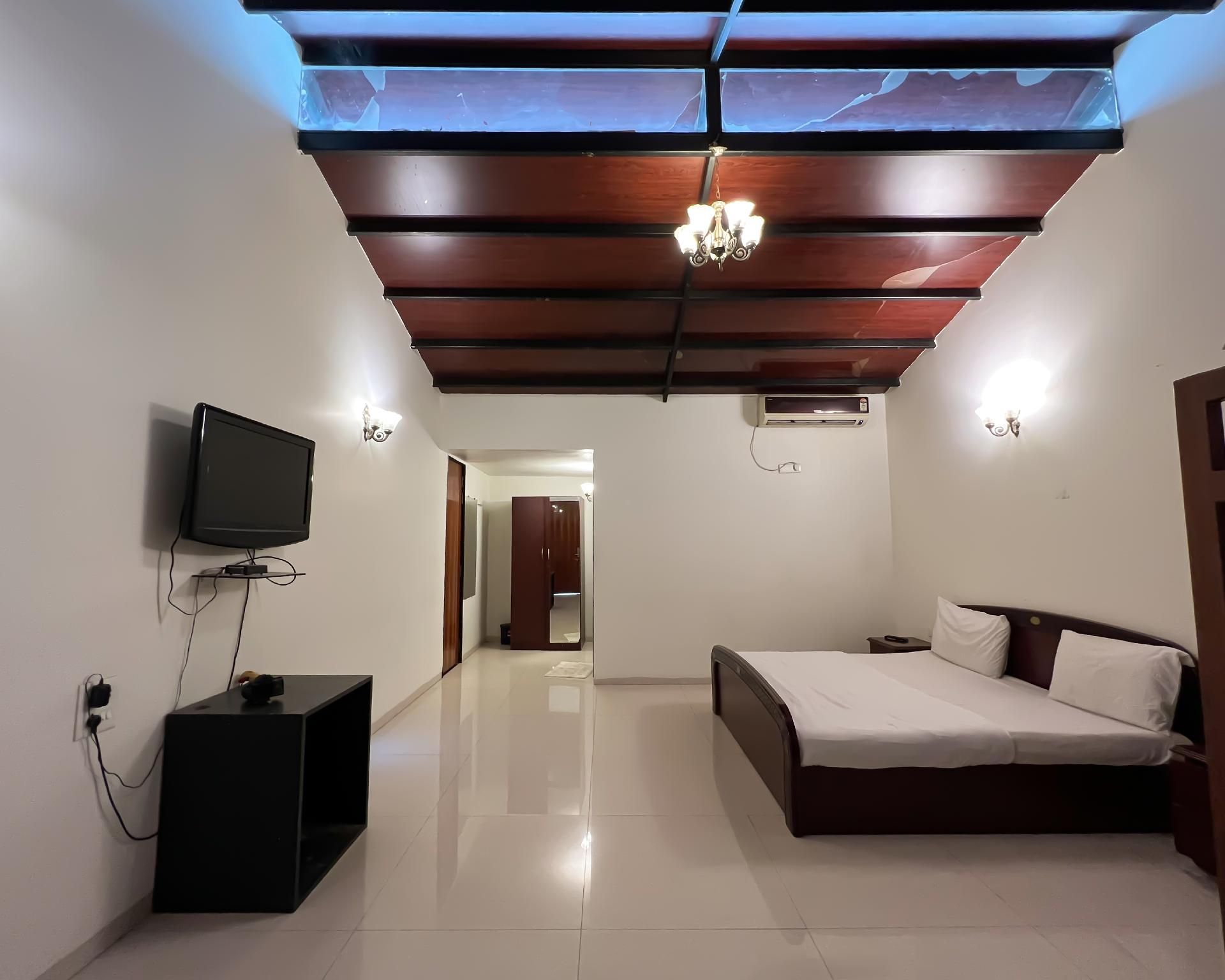 Grand Family Room