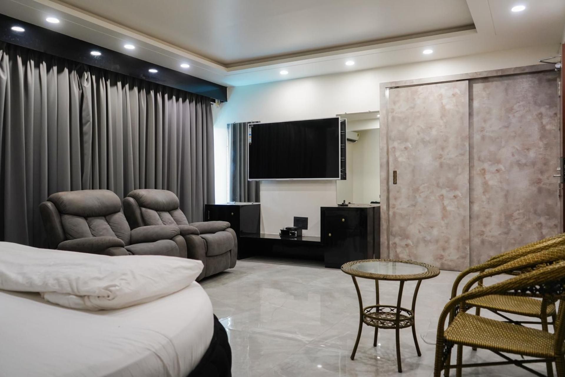 Suite with Balcony