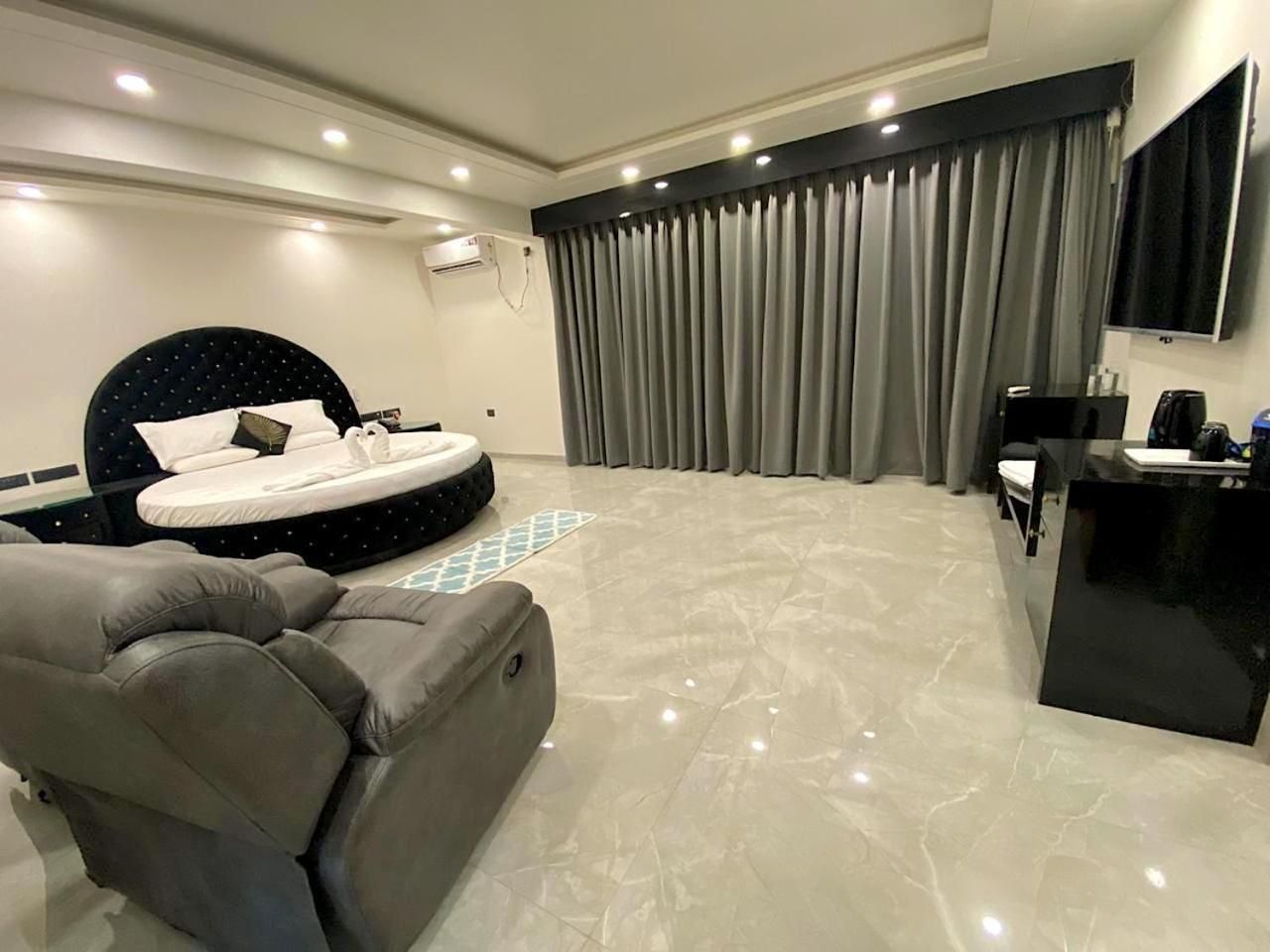 Suite with Balcony