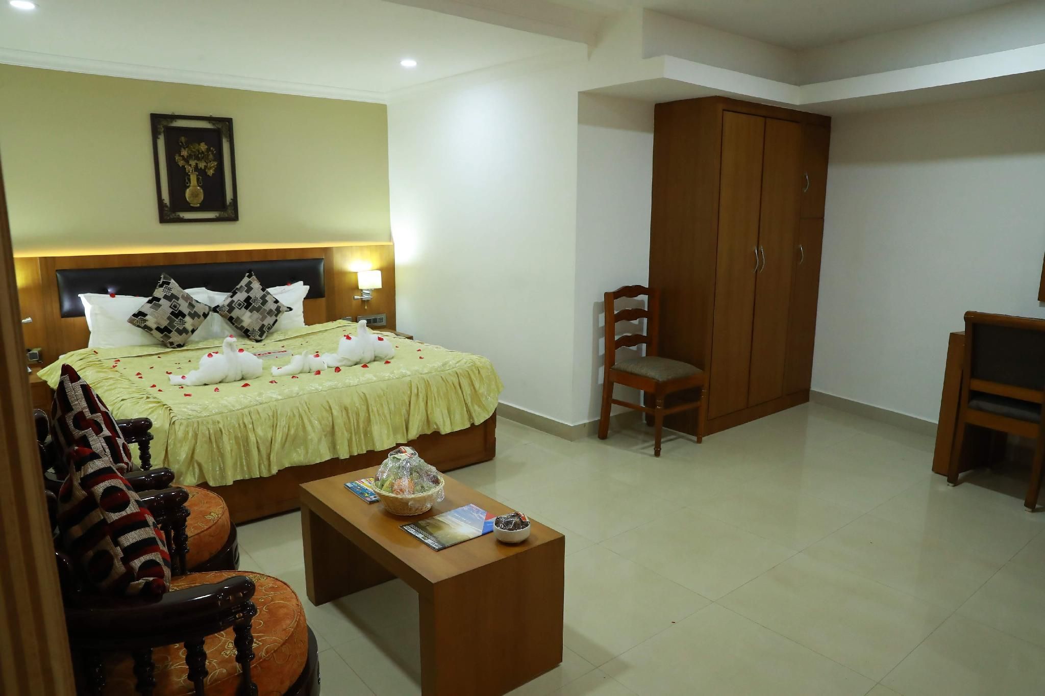 Standard Double Room (No View)