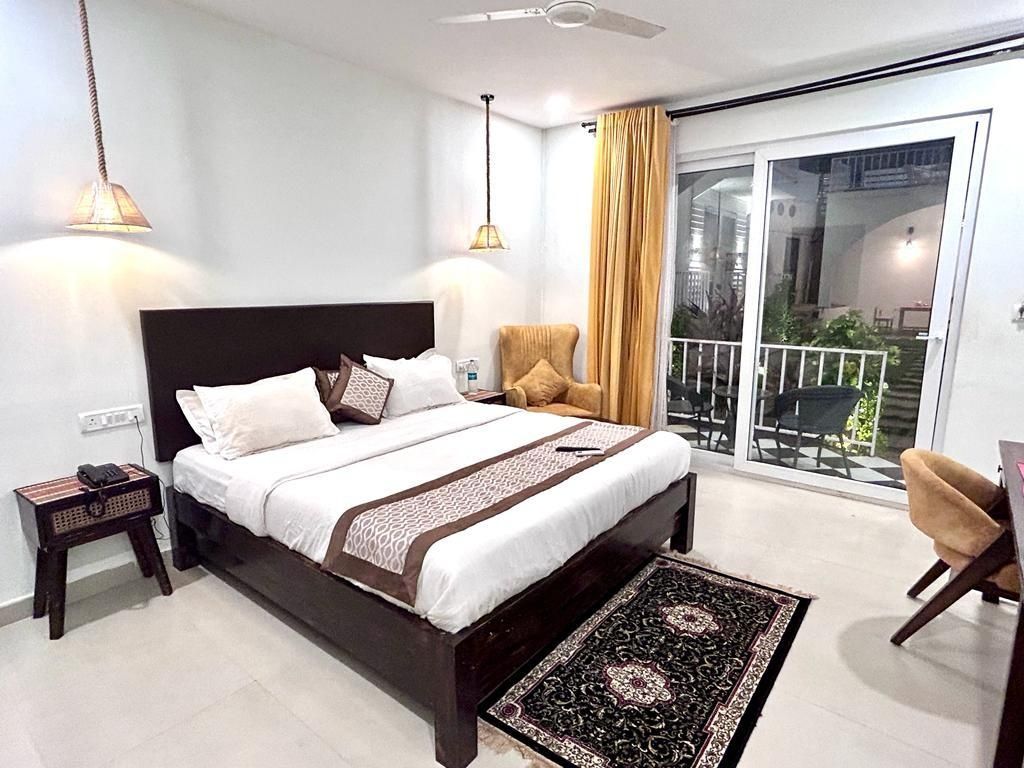 Queen Room