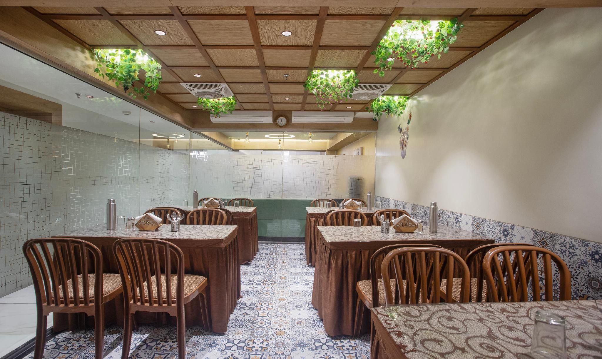 restaurant