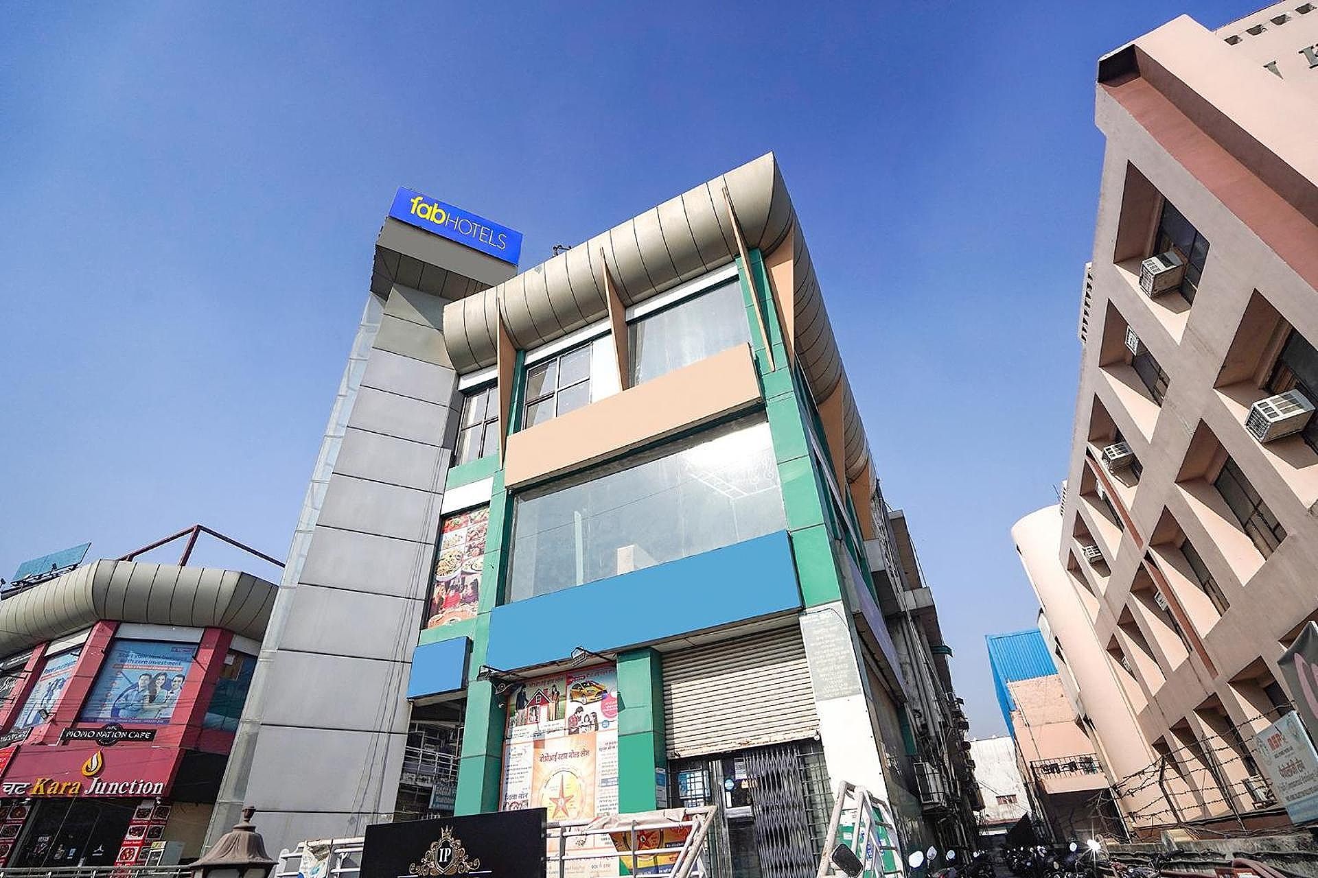 Parktel Grand