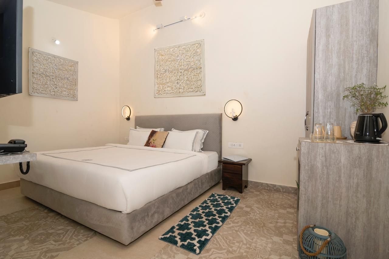 ZEN GARDEN VIEW ROOM