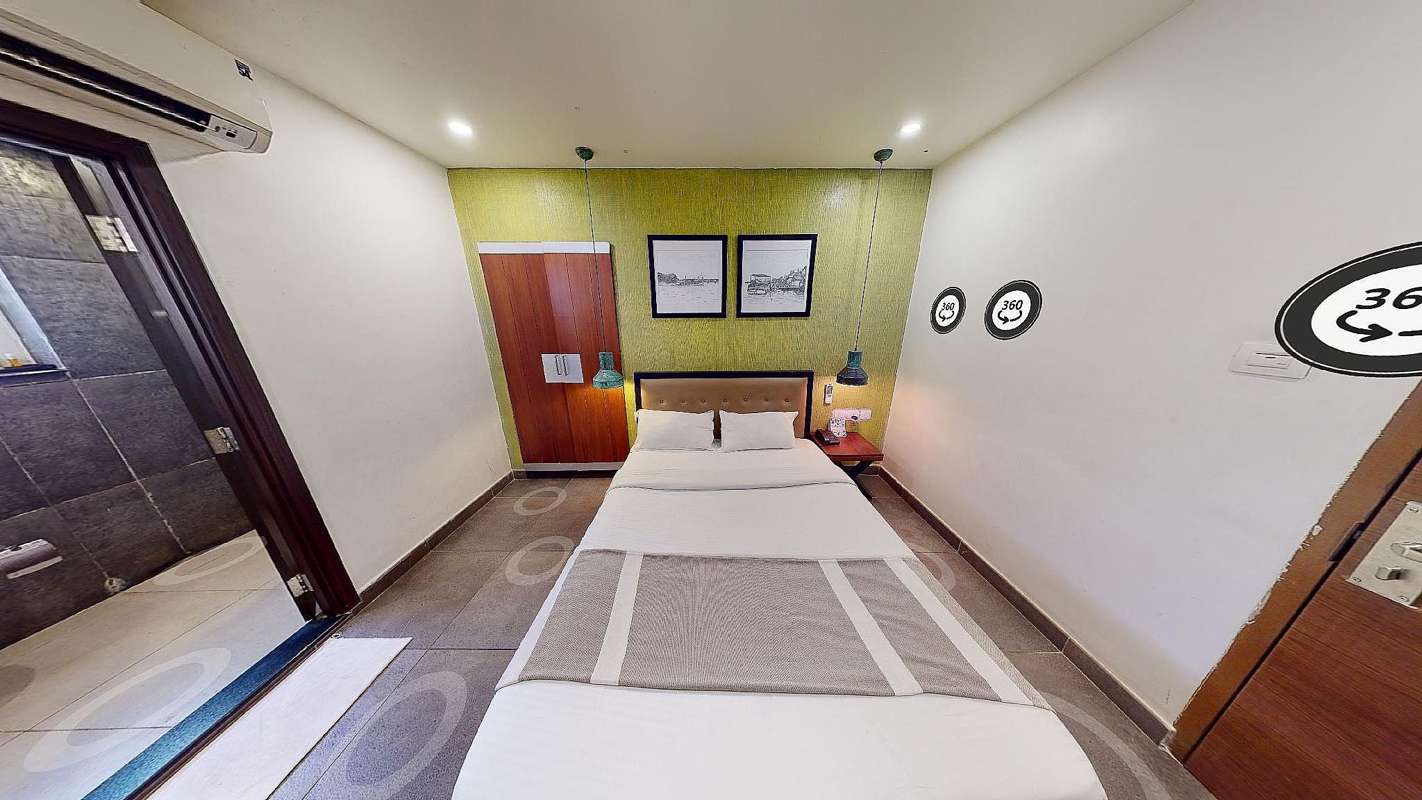 The Neighbourhood Standard Room 2