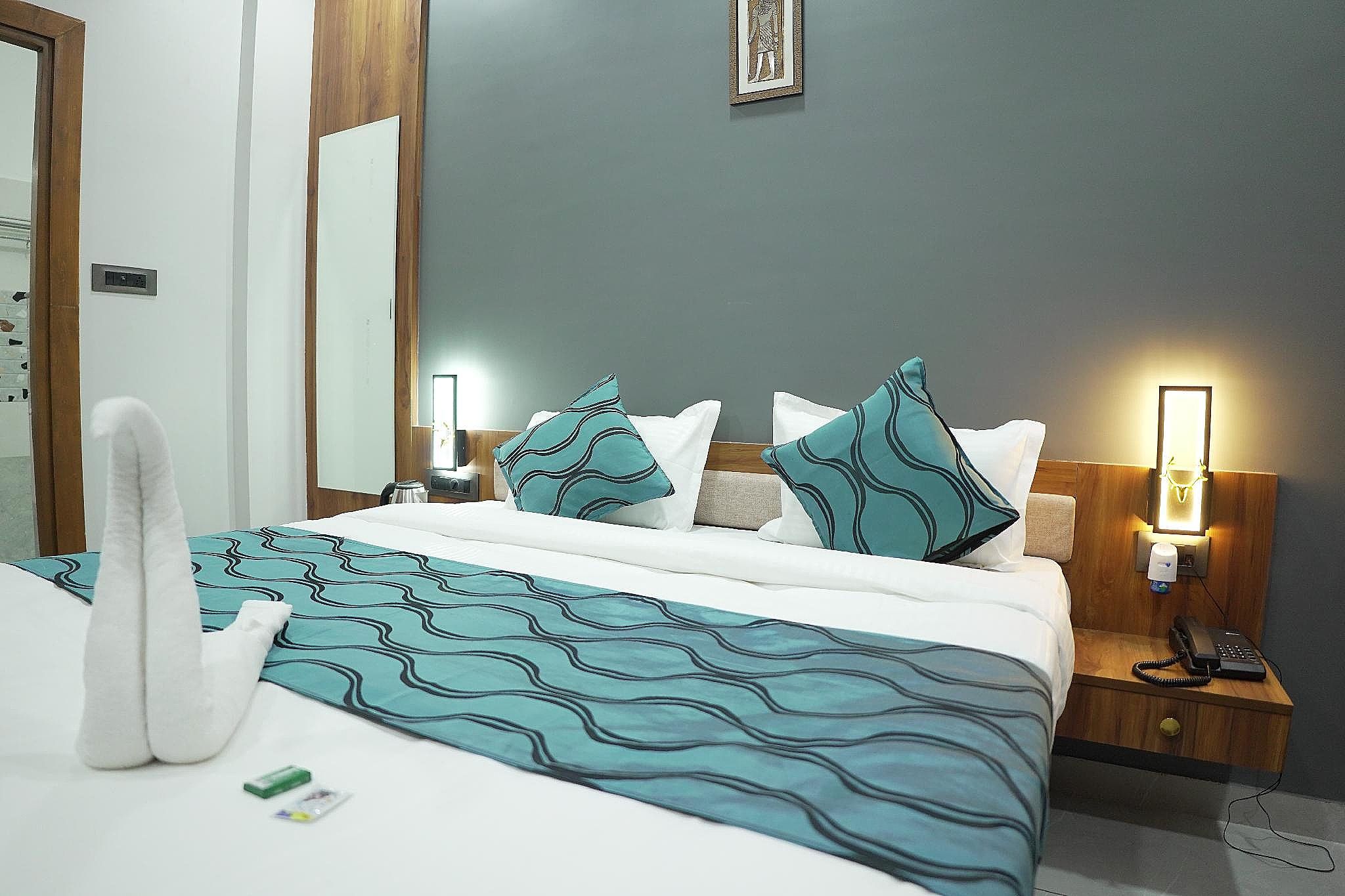 Treebo Lake City Standard Double Room 8