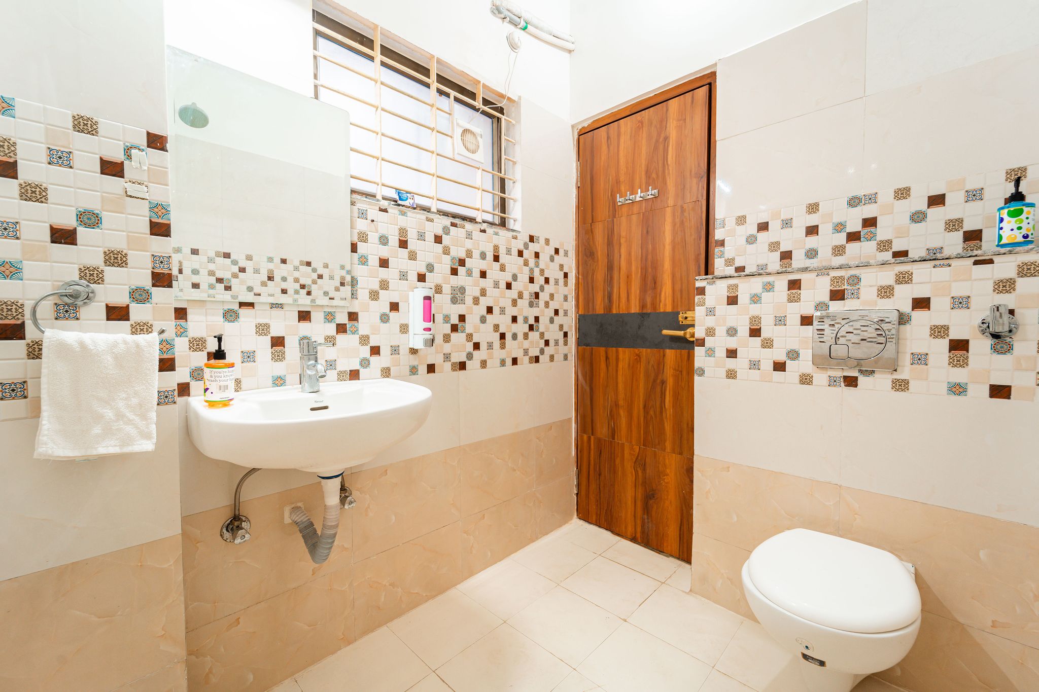 Treebo Lake City Standard Double Room 11