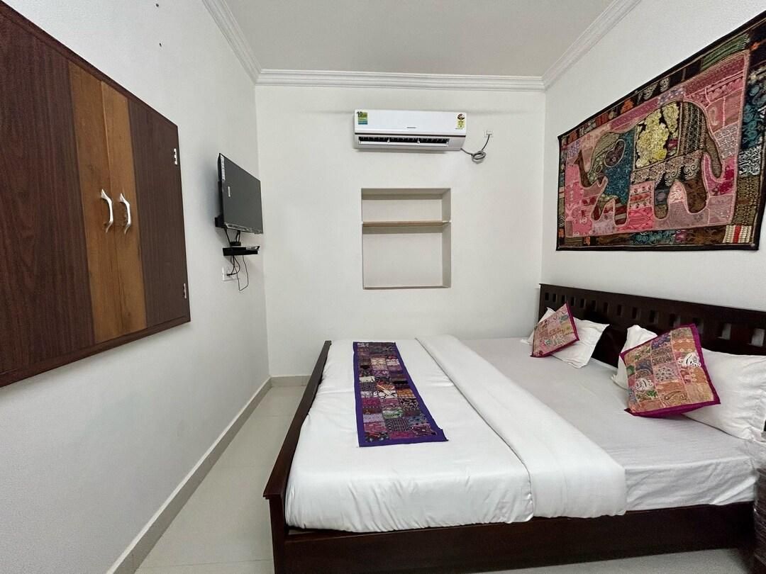 Hotel Chandra Inn