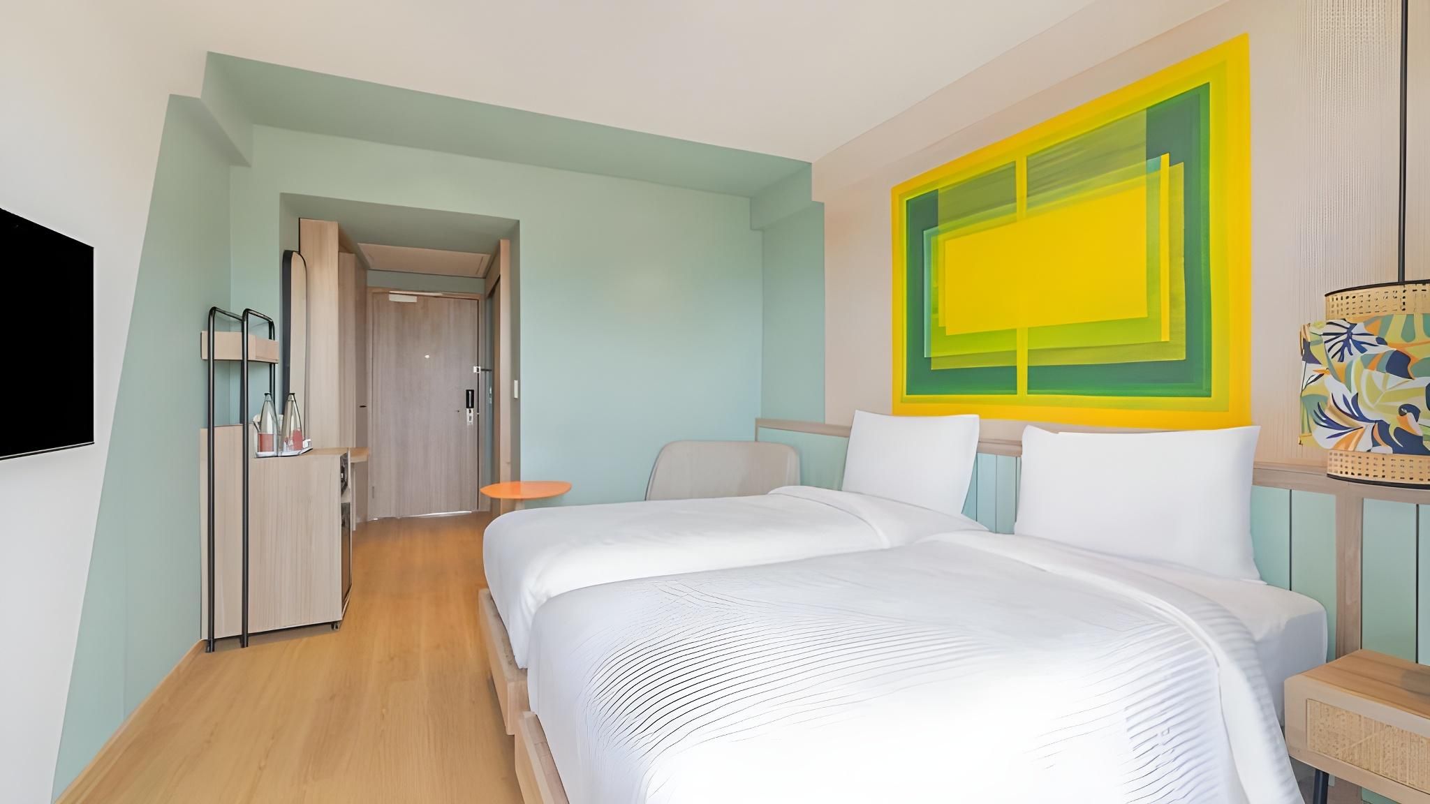 TWIN Standard Twin Room with Balcony