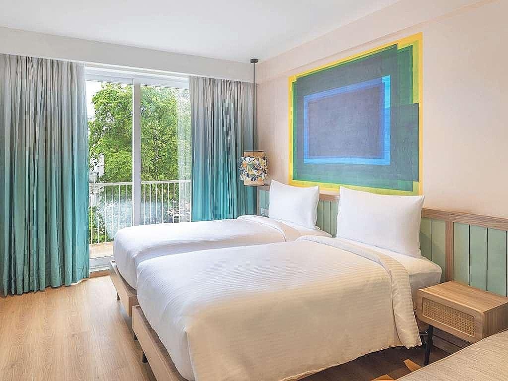 Standard Room with 1 Queen Size Bed